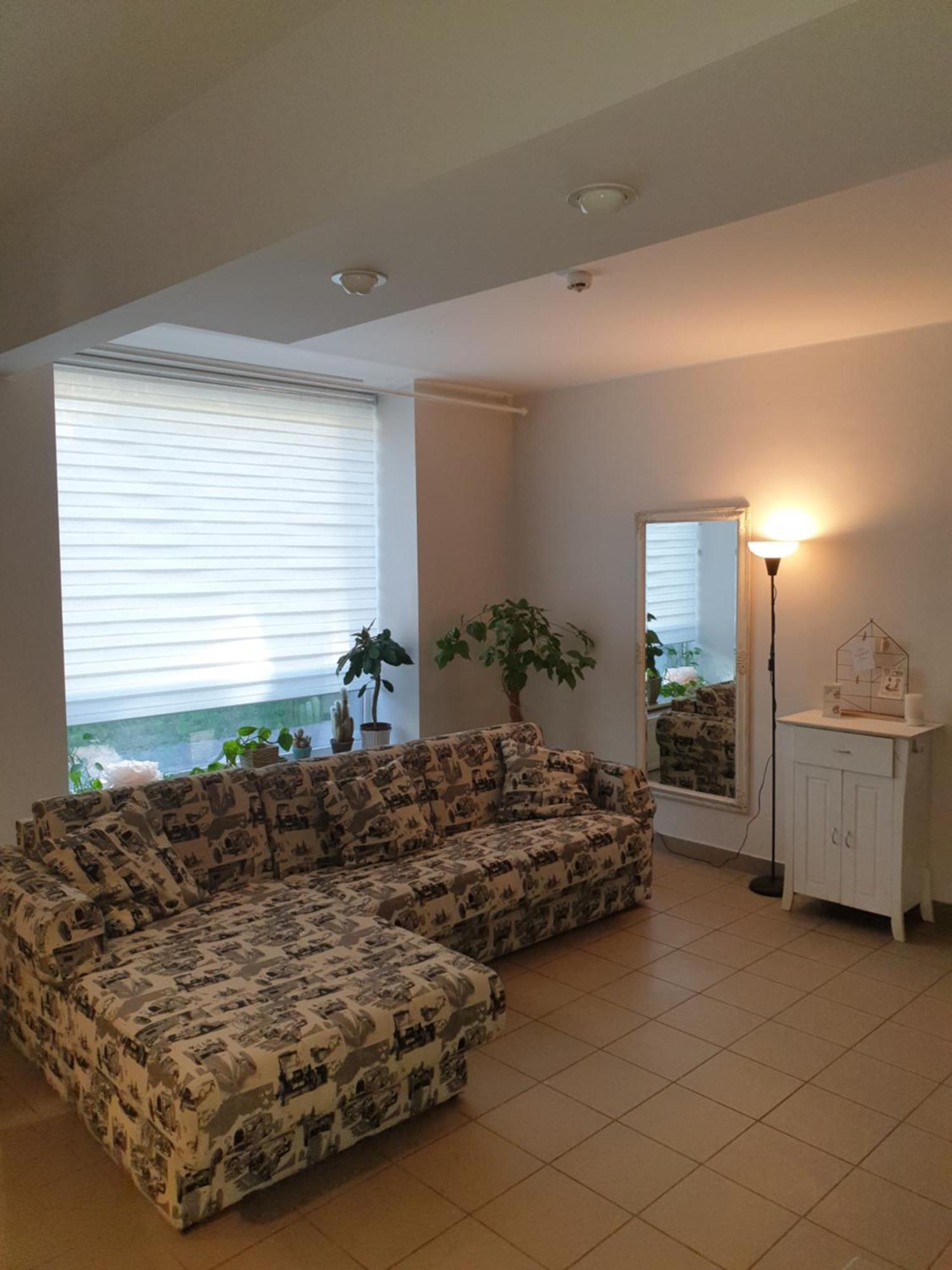 Camellia Studio Apartment & Parking Riga Esterno foto